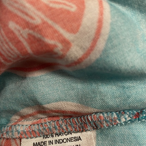 Grapefruit Top ❤️🩵 - Picture 12 of 15